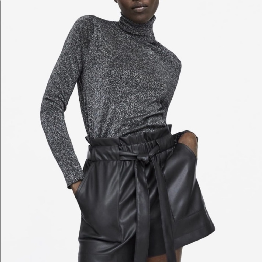 Zara faux leather shorts NWT. size XS